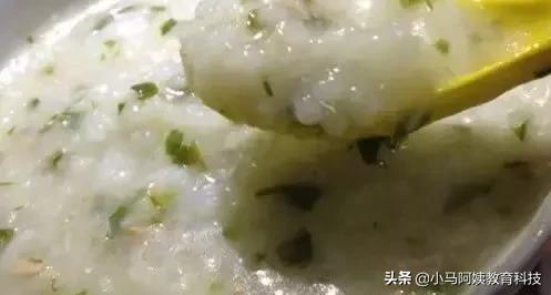 5个月的宝宝吃什么辅食好五个月宝宝的辅食选择，营养丰富的辅食推荐